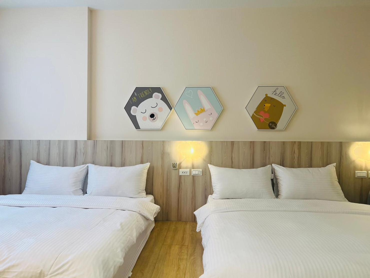 Canal Walk Inn Tainan Exterior photo