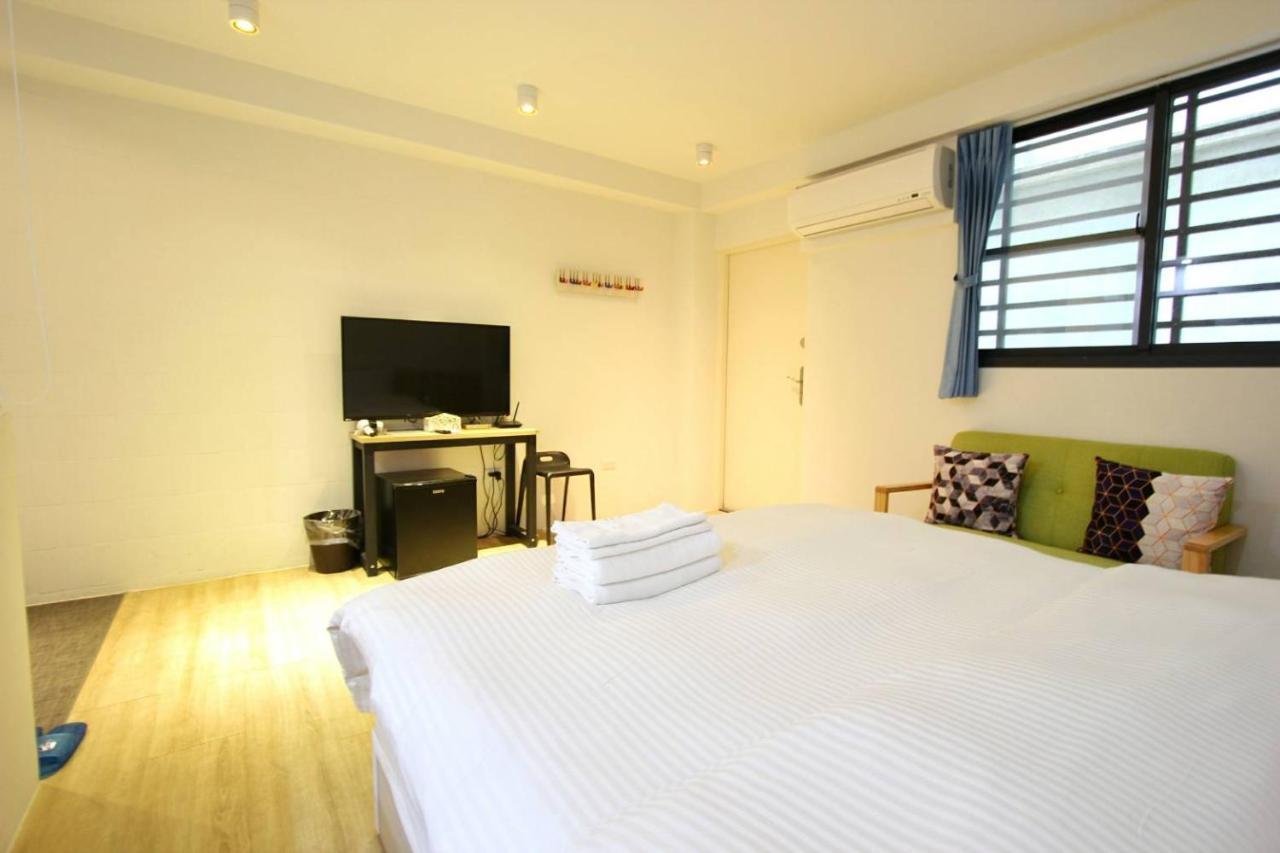 Canal Walk Inn Tainan Exterior photo